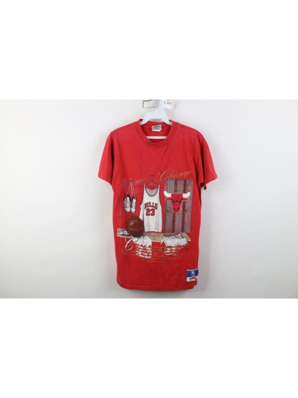 Vtg 90s Mens Medium Distressed Chicago Bulls Basketball Locker Room T-Shirt USA